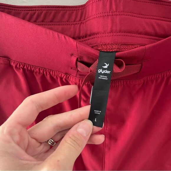 Glyder Red Active Shorts 7” - Picture 3 of 6